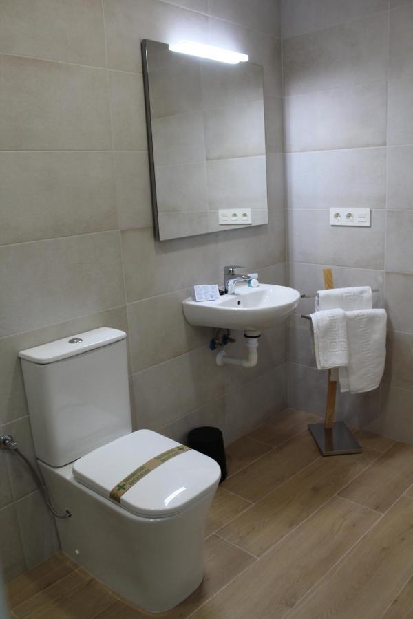 La Familia Hotel Santa Ana  Екстериор снимка